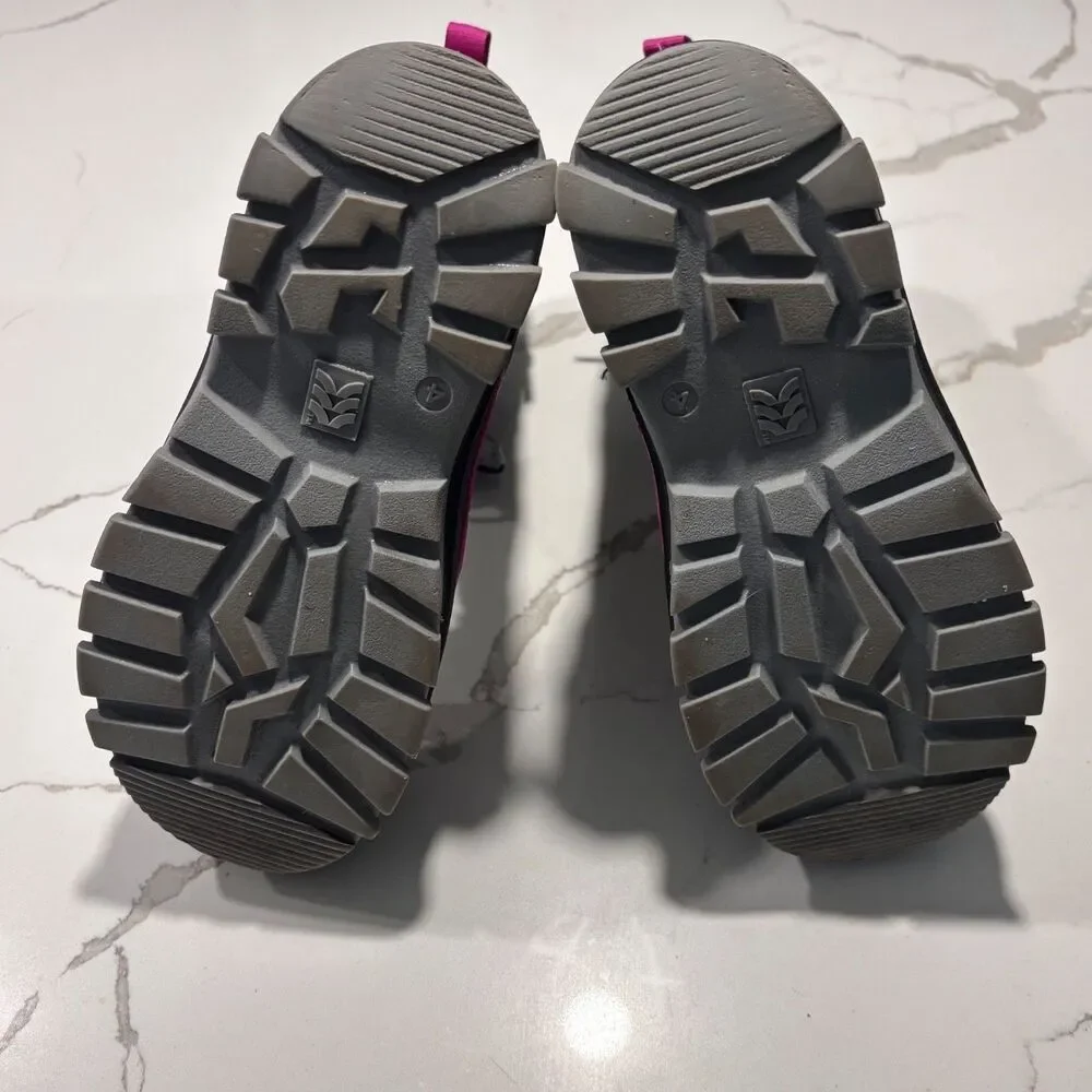 All in Motion | Girls Black Grey Thermolite Ecomade Winter Snow Boots Size 4